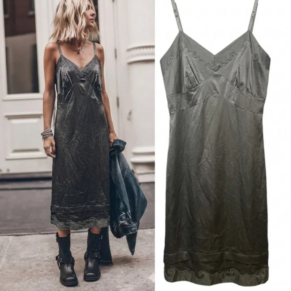 Vintage Yolande Black Nylon Embroidered Slip Dress / Nightie - Size 40 (Large) - Picture 1 of 10